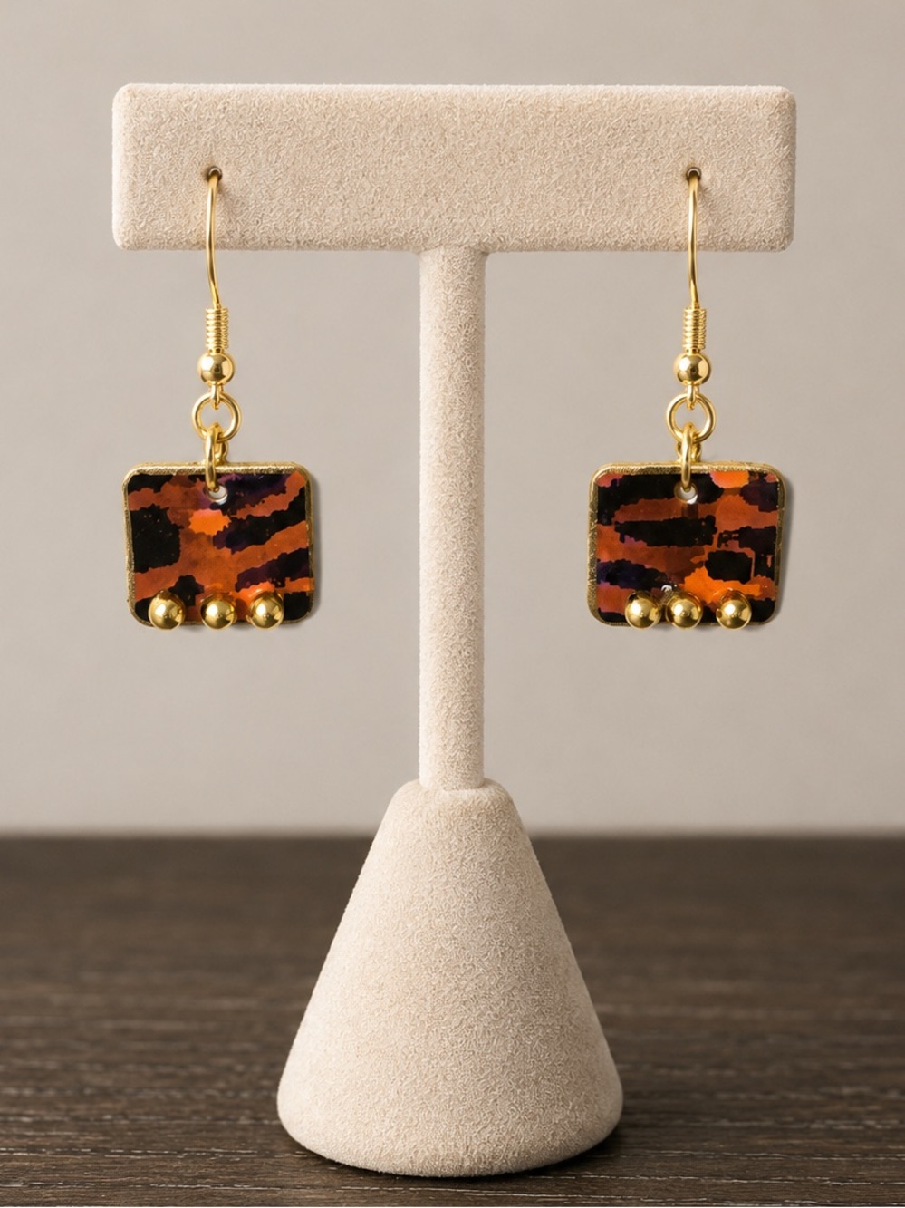 Handcrafted digitized image earrings NWT